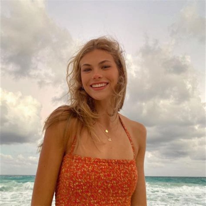 Abigael Boivin Height, Weight, Net Worth, Age, Birthday, Wikipedia, Who, Nationality, Biography