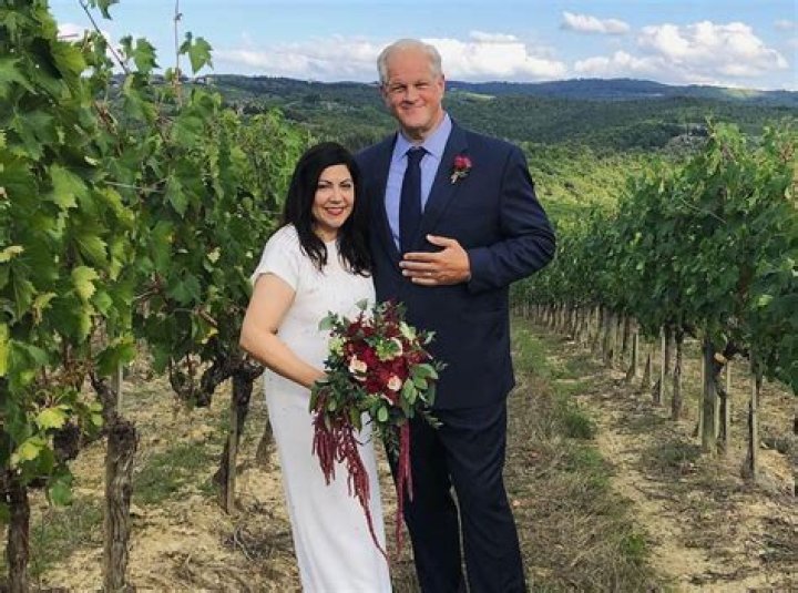 Abraham Benrubi Married His Beautiful Wife Christina Ferreira In A Gorgeous Vineyard