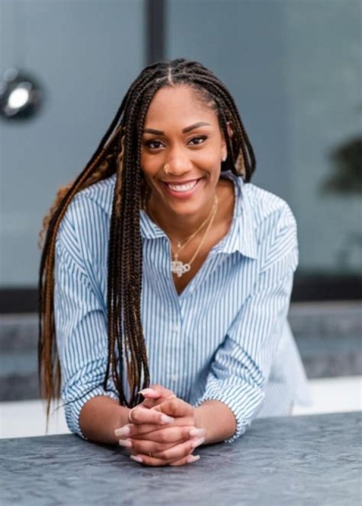 Aja Smith Height, Weight, Net Worth, Age, Wiki, Who, Instagram, Biography