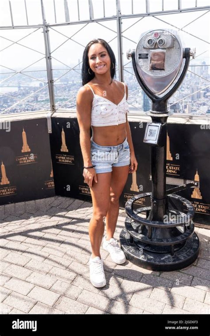 Ashley Butler Height, Weight, Net Worth, Age, Birthday, Wikipedia, Who, Instagram, Biography