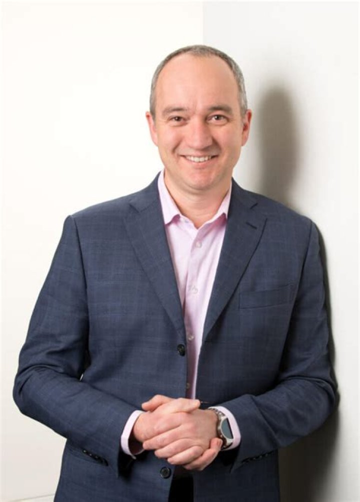 
Joanne Malin Husband Andrew Pearson Is A Hip and Knee Surgeon Based In Birmingham 