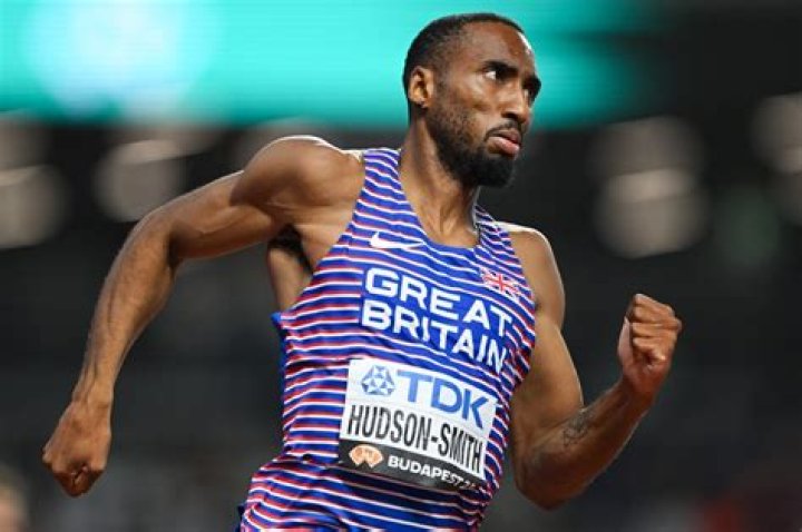 
Matthew Hudson Smith Height, Weight, Net Worth, Age, Birthday, Wikipedia, Who, Nationality, Biography 