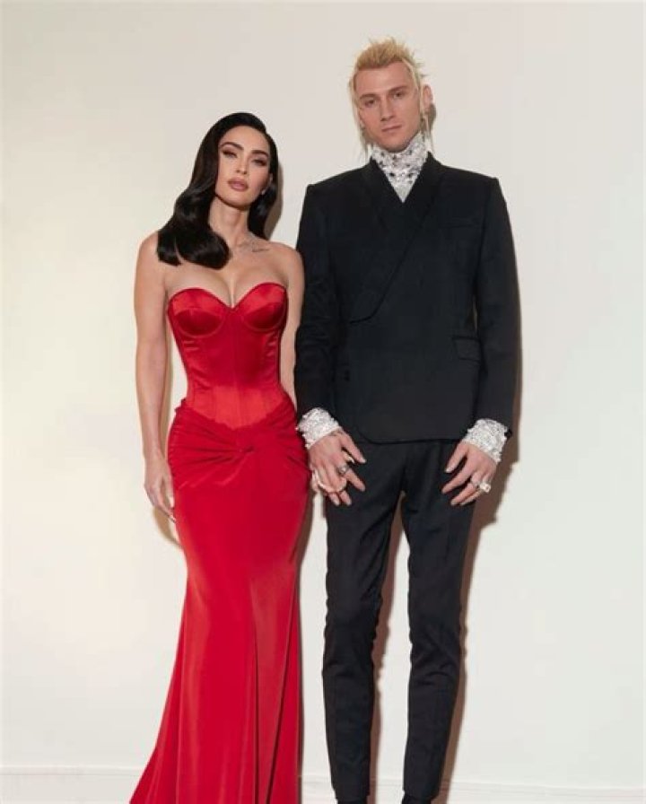 
Megan Fox Suffers Broken Wrist and Concussion Before Pre-Grammy Gala 