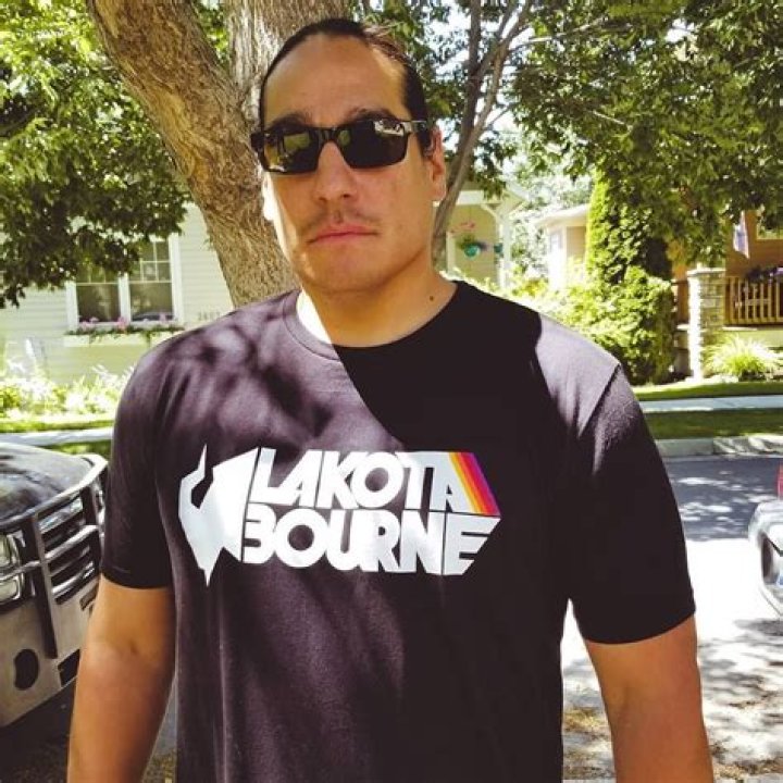 Michael Spears Height, Weight, Net Worth, Age, Birthday, Wikipedia, Who, Instagram, Biography