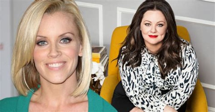 No, Jenny Mccarthy Is Not Pregnant and Here Is Why Fans Confuse Her Baby Bump