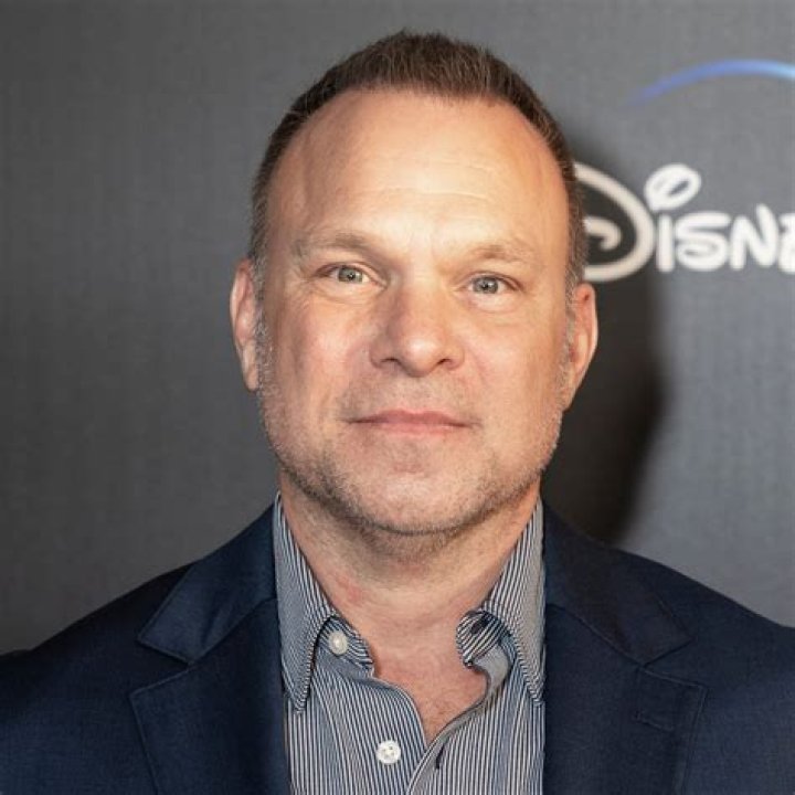 Norbert Leo Butz Height, Weight, Net Worth, Age, Birthday, Wikipedia, Who, Nationality, Biography