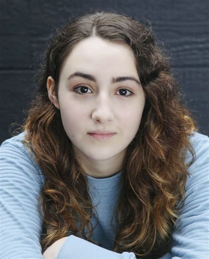 Vanessa Burghardt Height, Weight, Net Worth, Age, Birthday, Wikipedia, Who, Nationality, Biography