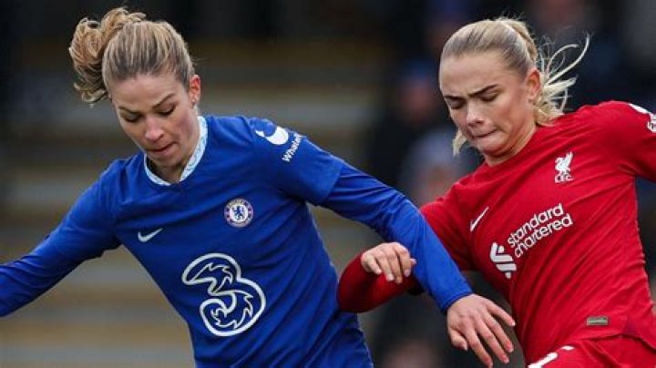 Who Is Melanie Leupolz Partner? Pregnant Chelsea Midfielder Family Life